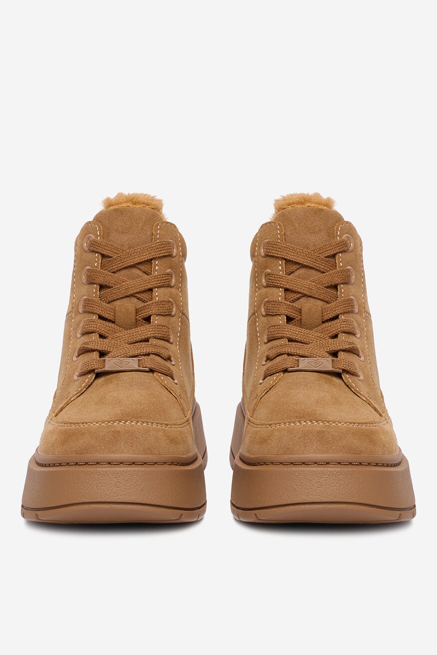 
                Csizma ROXY VILÁGOSBÉZS - 5906751442838