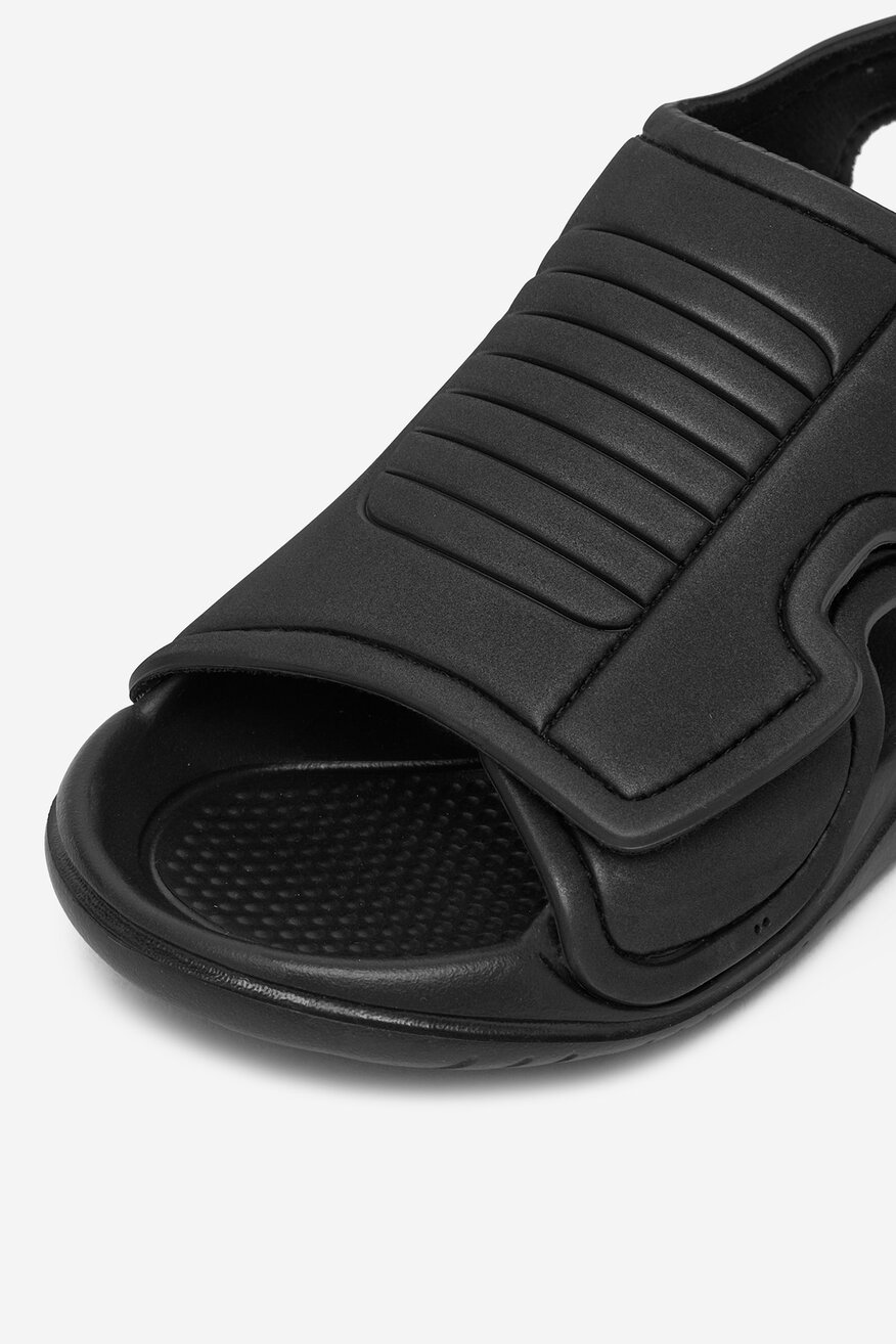 
                Szandál SHAQ FEKETE - 5906751178799