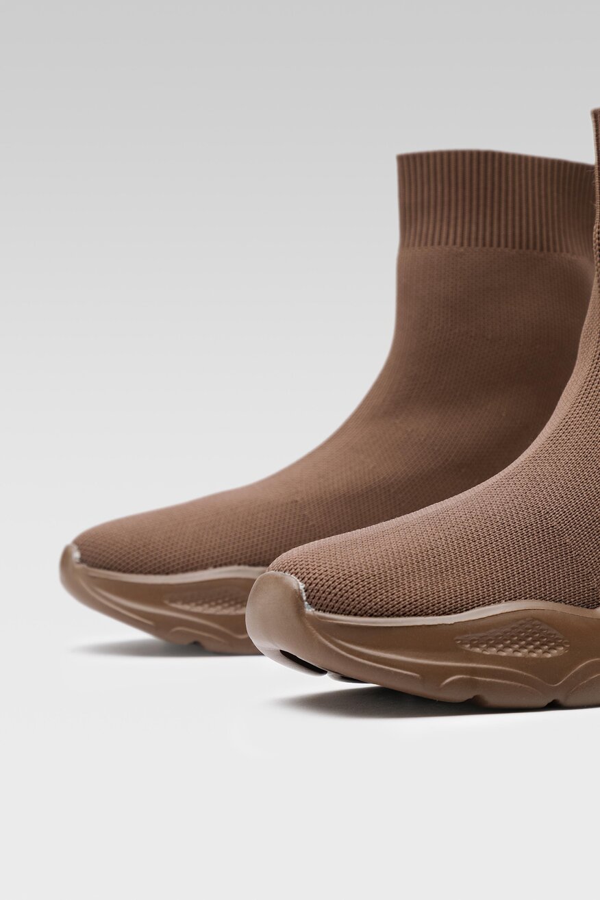 
                Jenny Fairy - Botki brązowe - 5904862215327