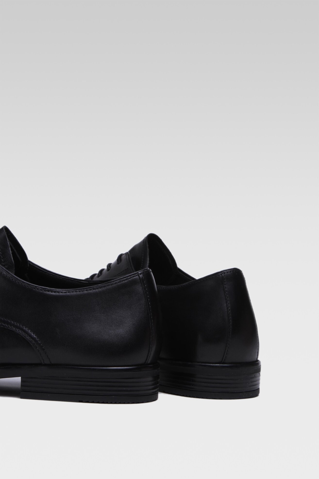 Półbuty Lasocki KRONE2-13BIG MI08 Czarny