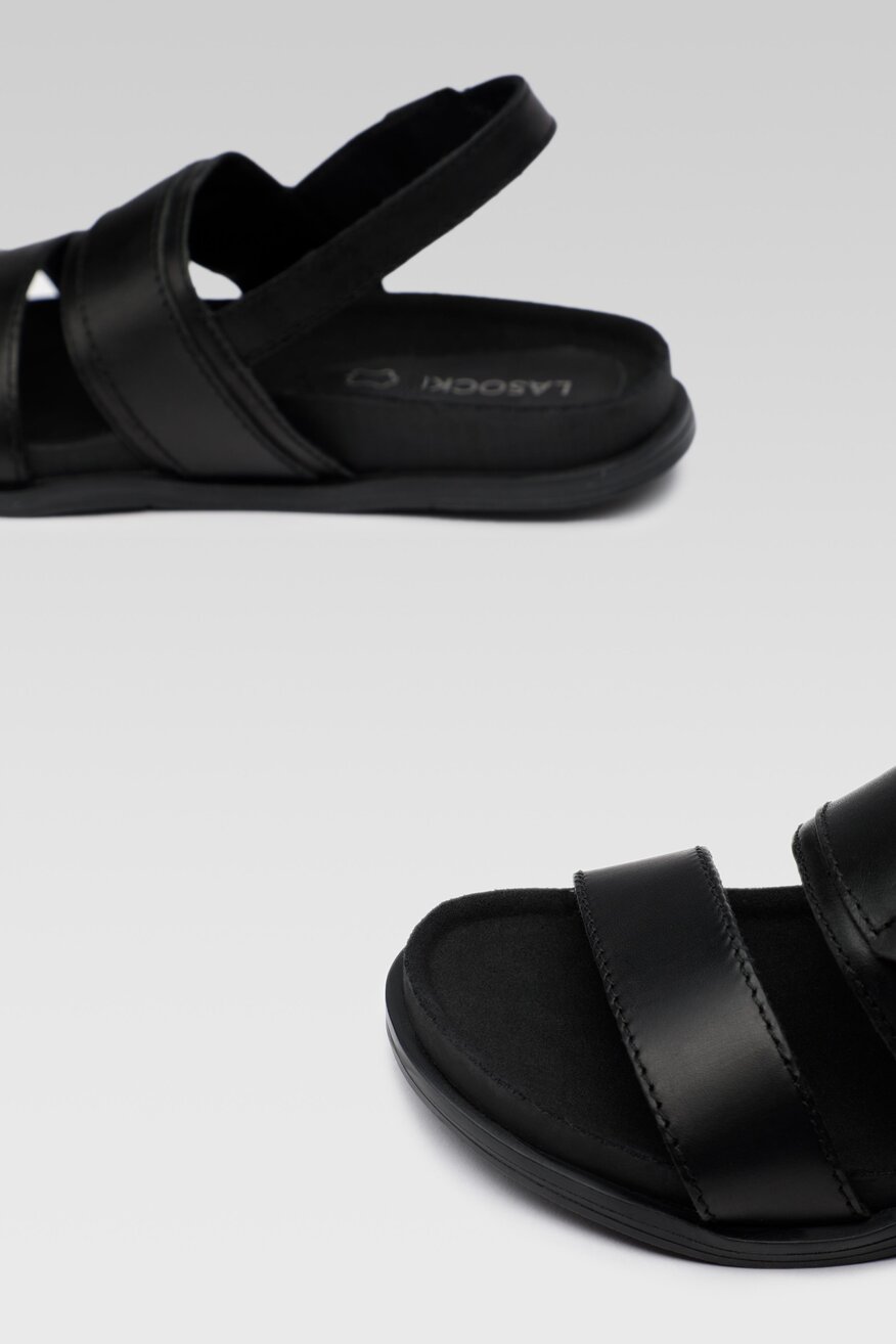 
                Lasocki - Skórzane sandały czarne - 5904248719395