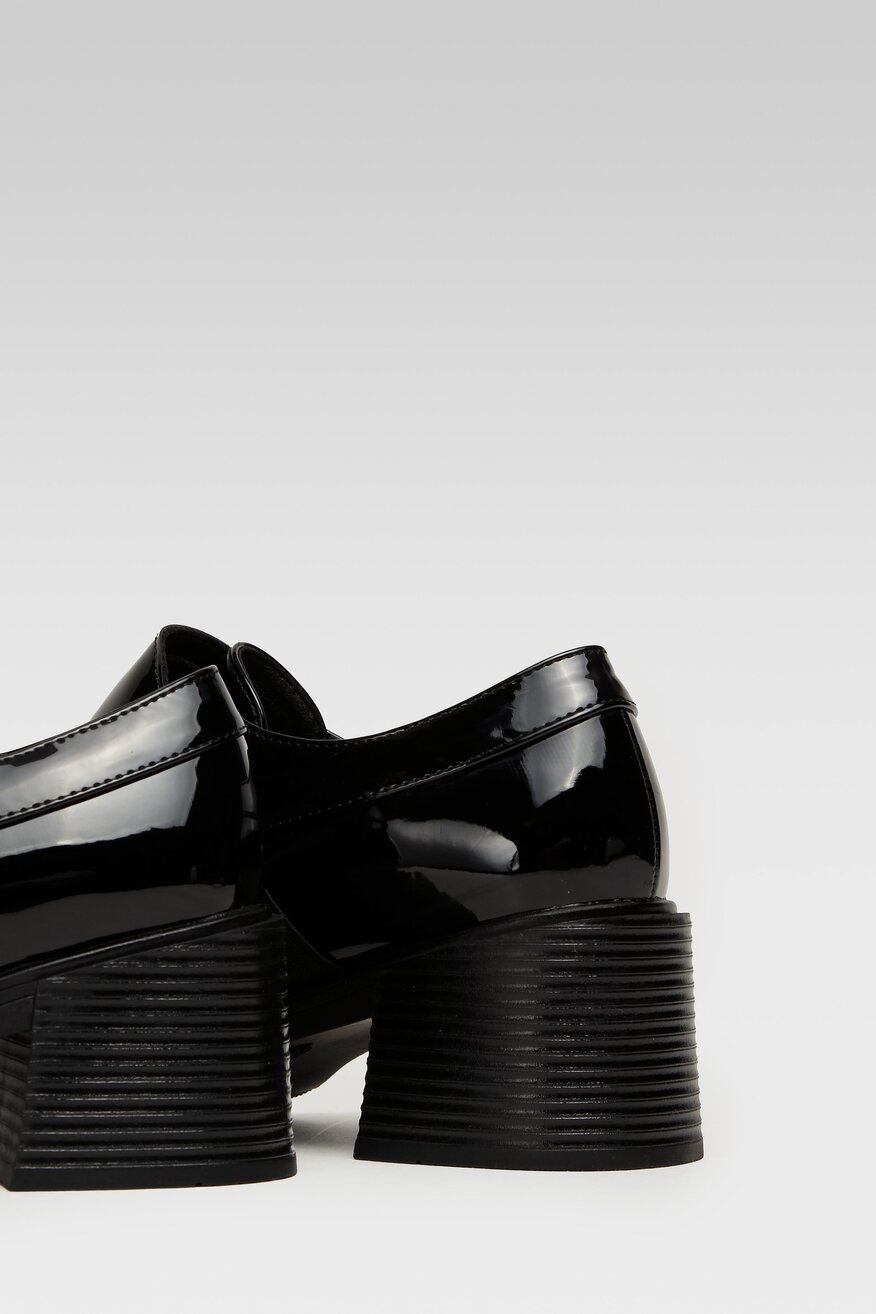 
                Jenny Fairy - Półbuty na obcasie - 5904862184593