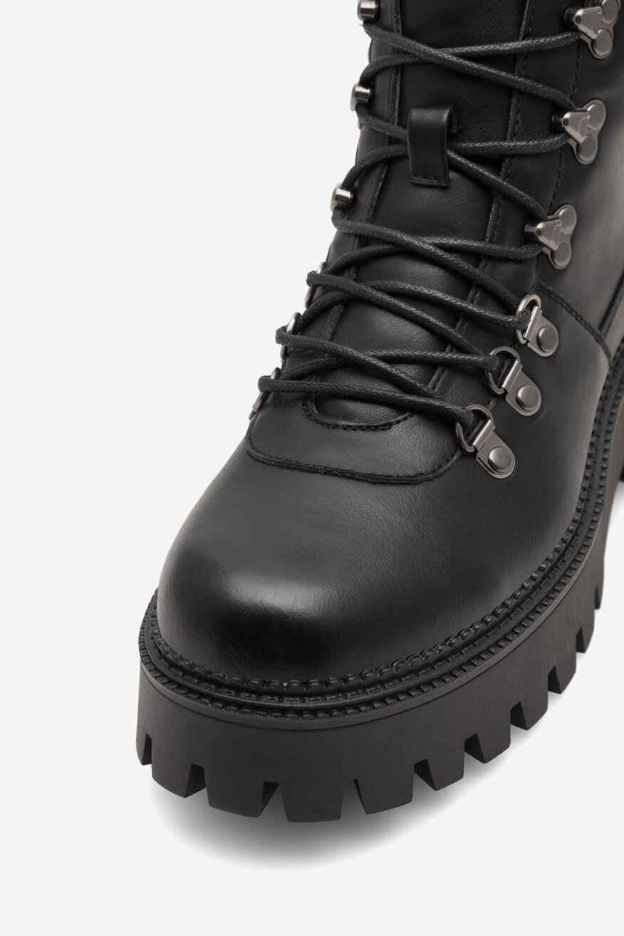 
                Bocanci DeeZee NEGRU - 5905588026723