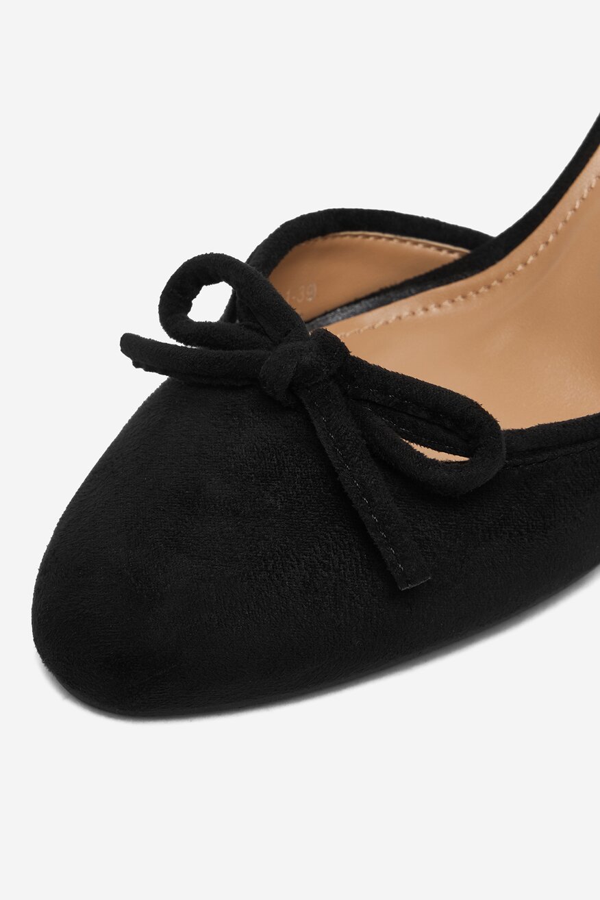 
                        Czółenka Jenny CEO-CD25-230-1 Czarny - 5906751617427