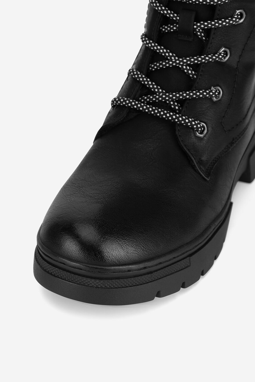 
                Боти Go Soft ЧЕРЕН - 5905588853947