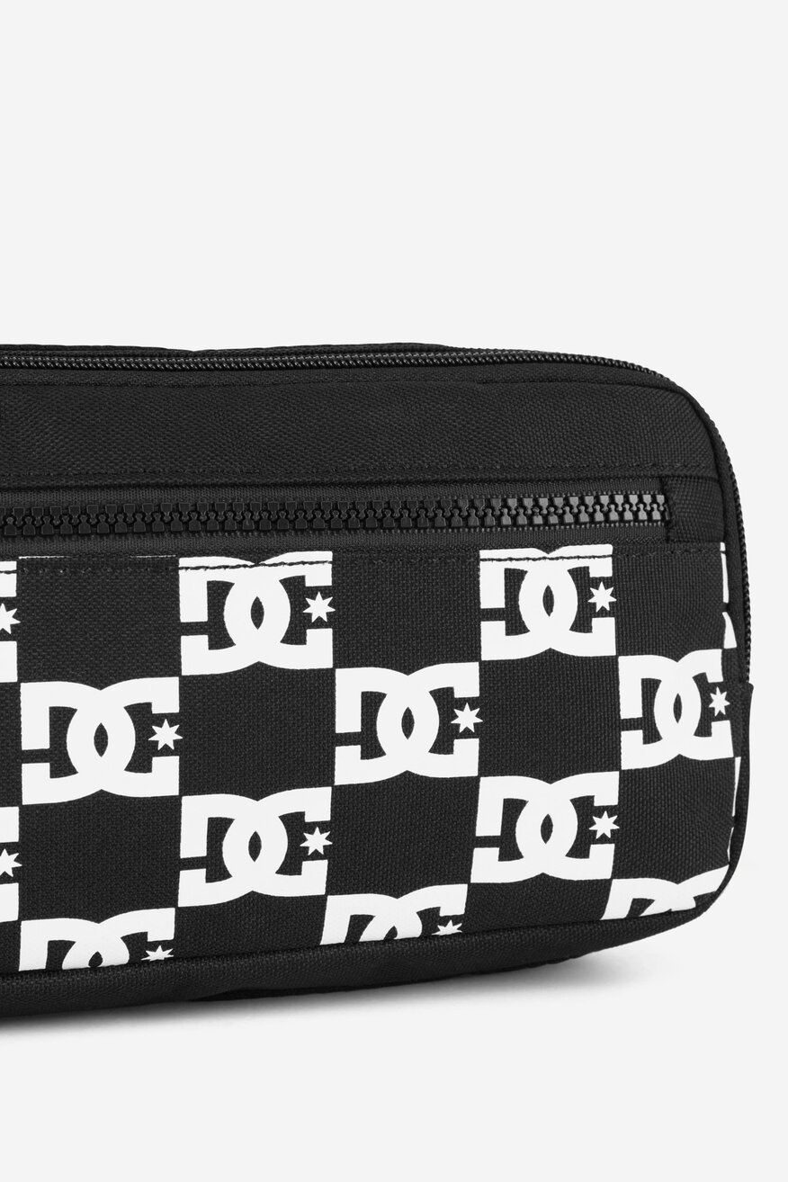 Мъжка чанта DC Shoes ЧЕРЕН - 5903698188102