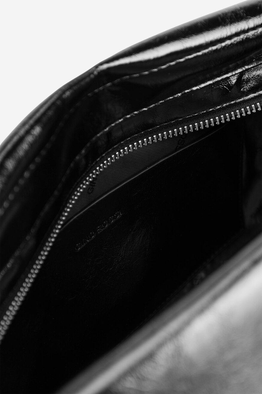 
                Kézitáska Gino Rossi FEKETE - 5903419031717