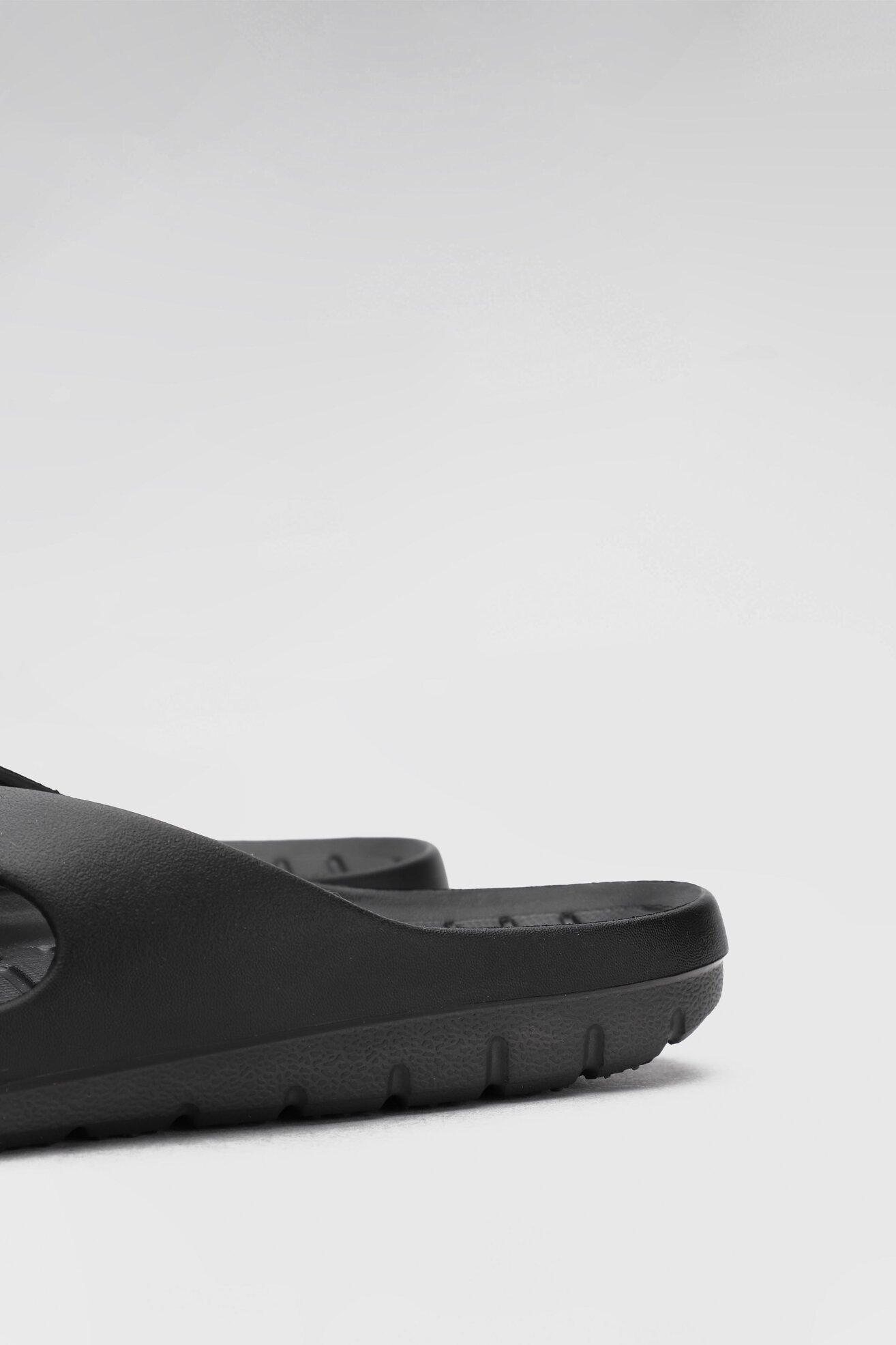 Klapki basenowe Coqui 7901-100-2224 Czarny