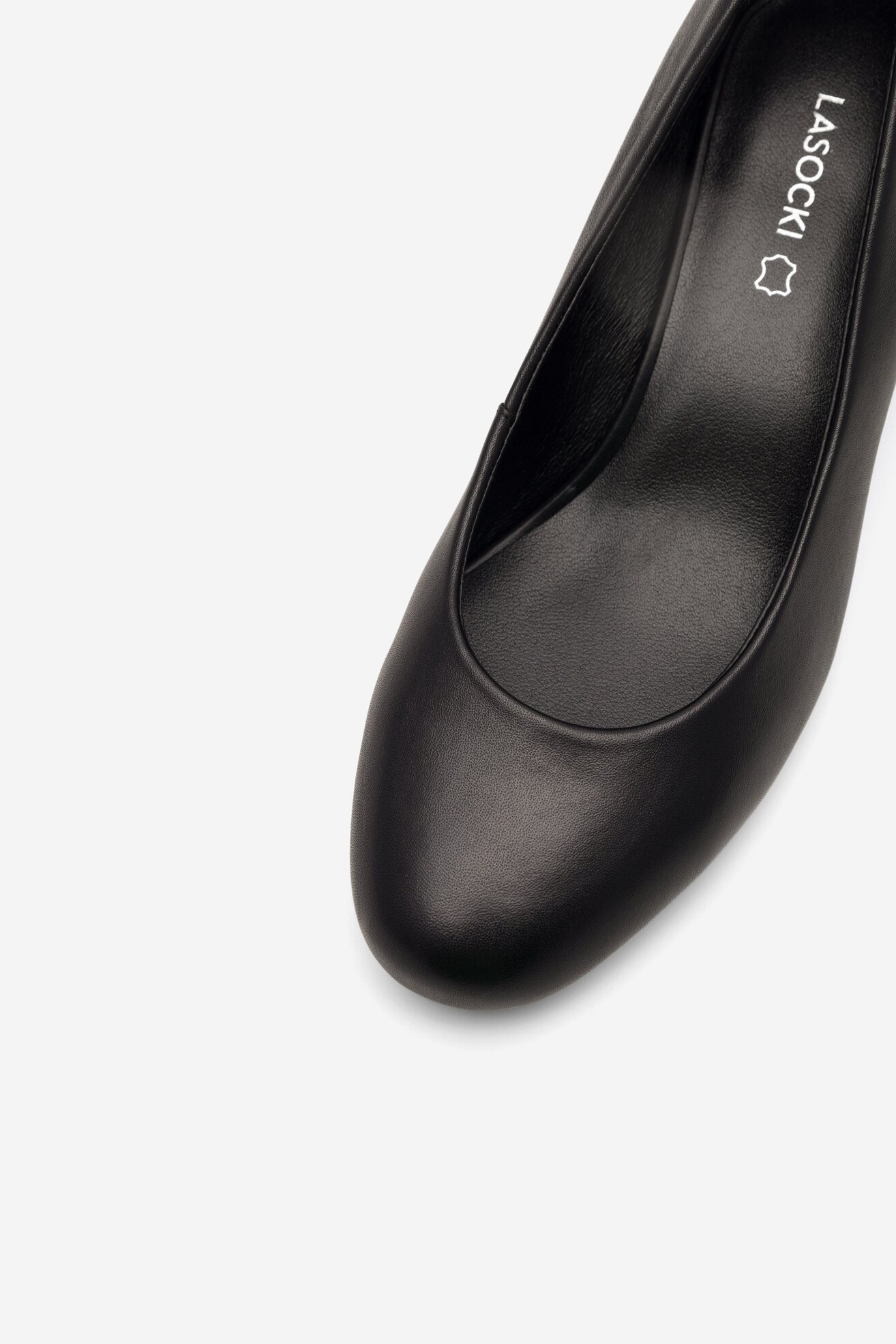 Körömcipő Lasocki WYL3405-1Z FEKETE