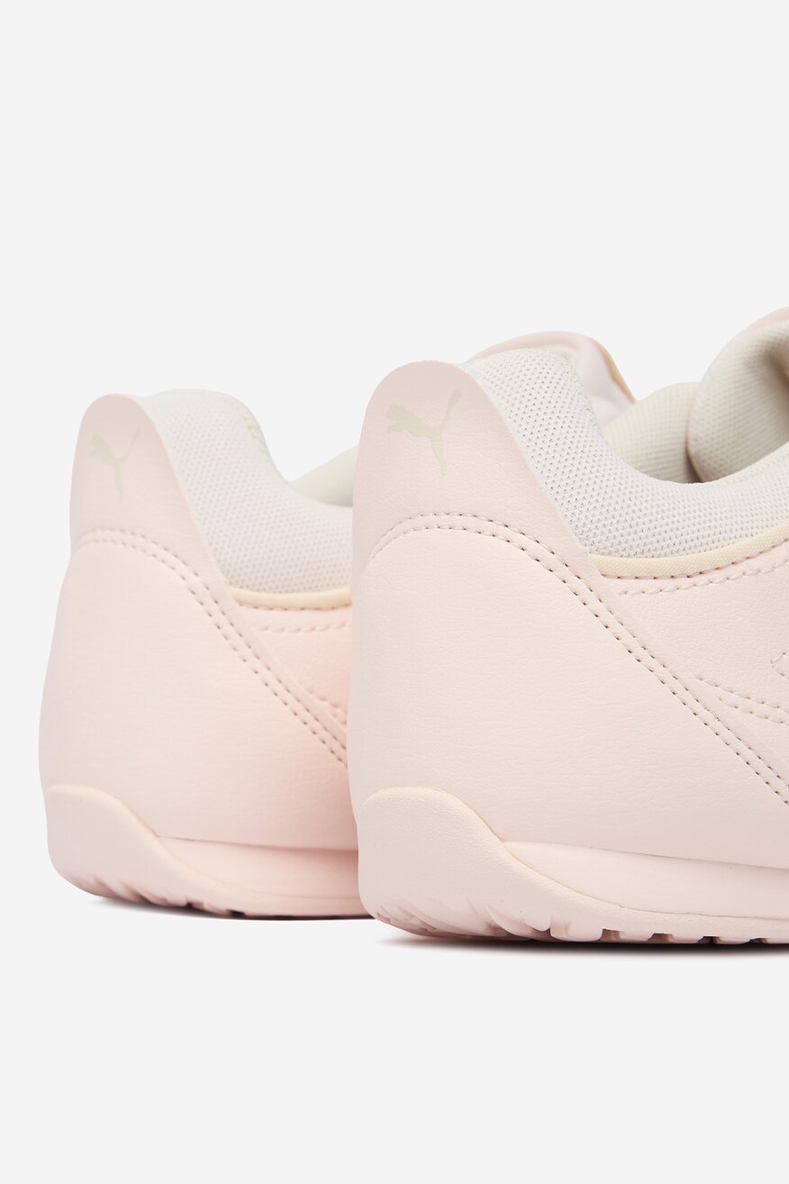 
                Кросівки спортивні Puma РОЖЕВИЙ - 5906751541319