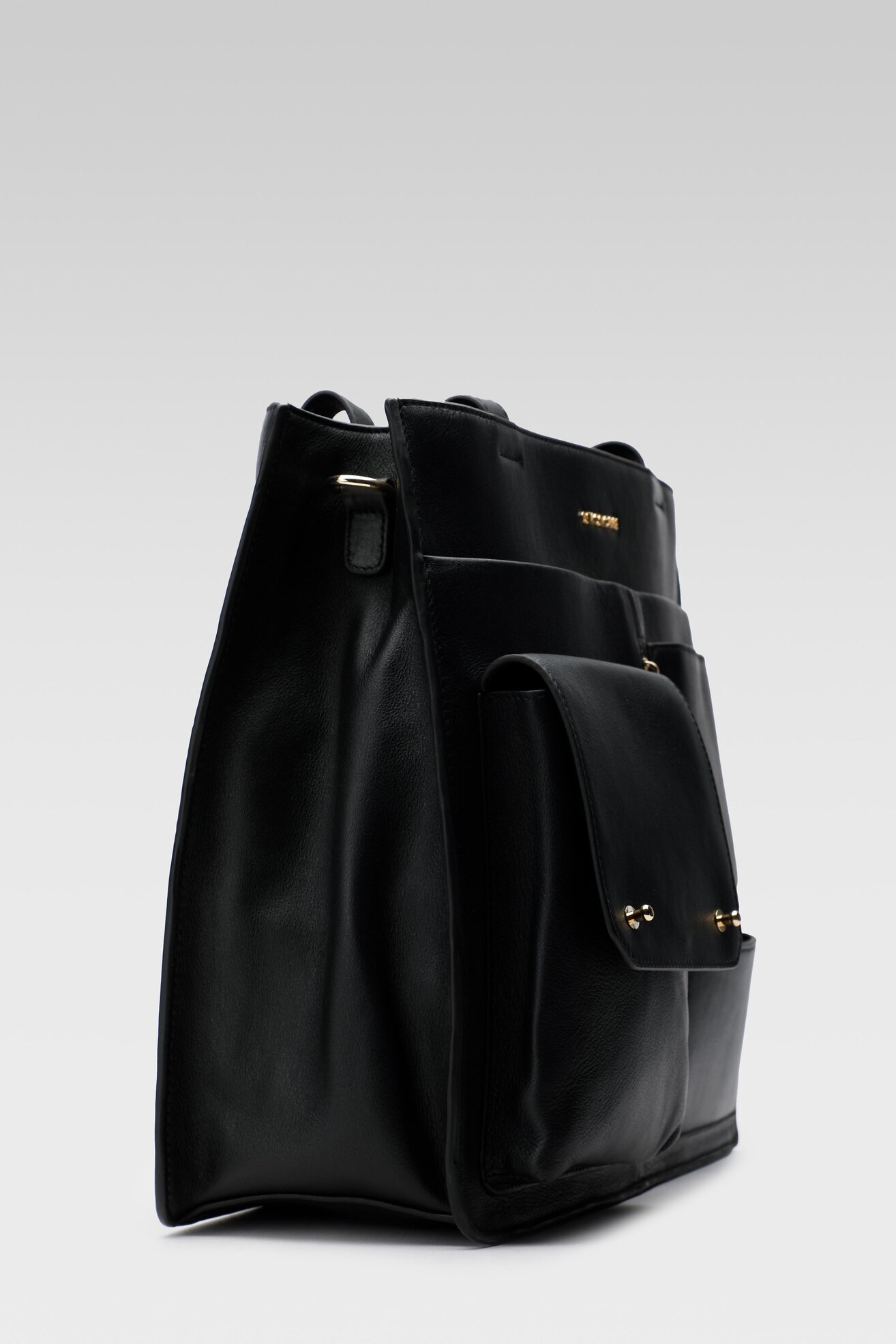 Kézitáska Gino Rossi LIB-156GR FEKETE