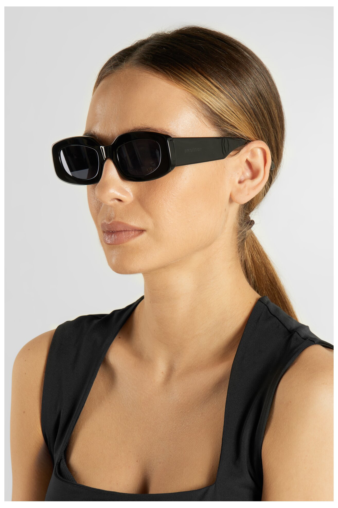 Uniseks naočare HUNTER HT 6653S CRNA