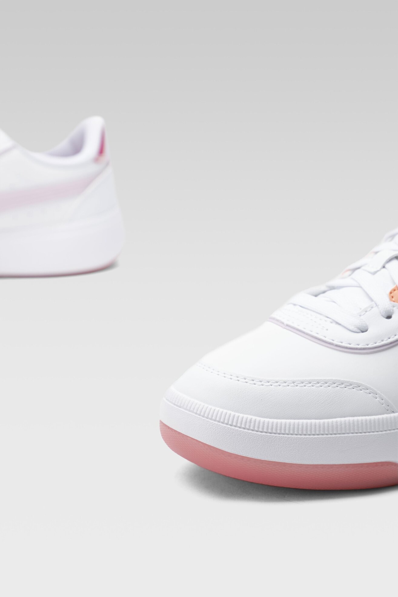 Obuwie sportowe Puma TORI CANDY 38555301 Biały