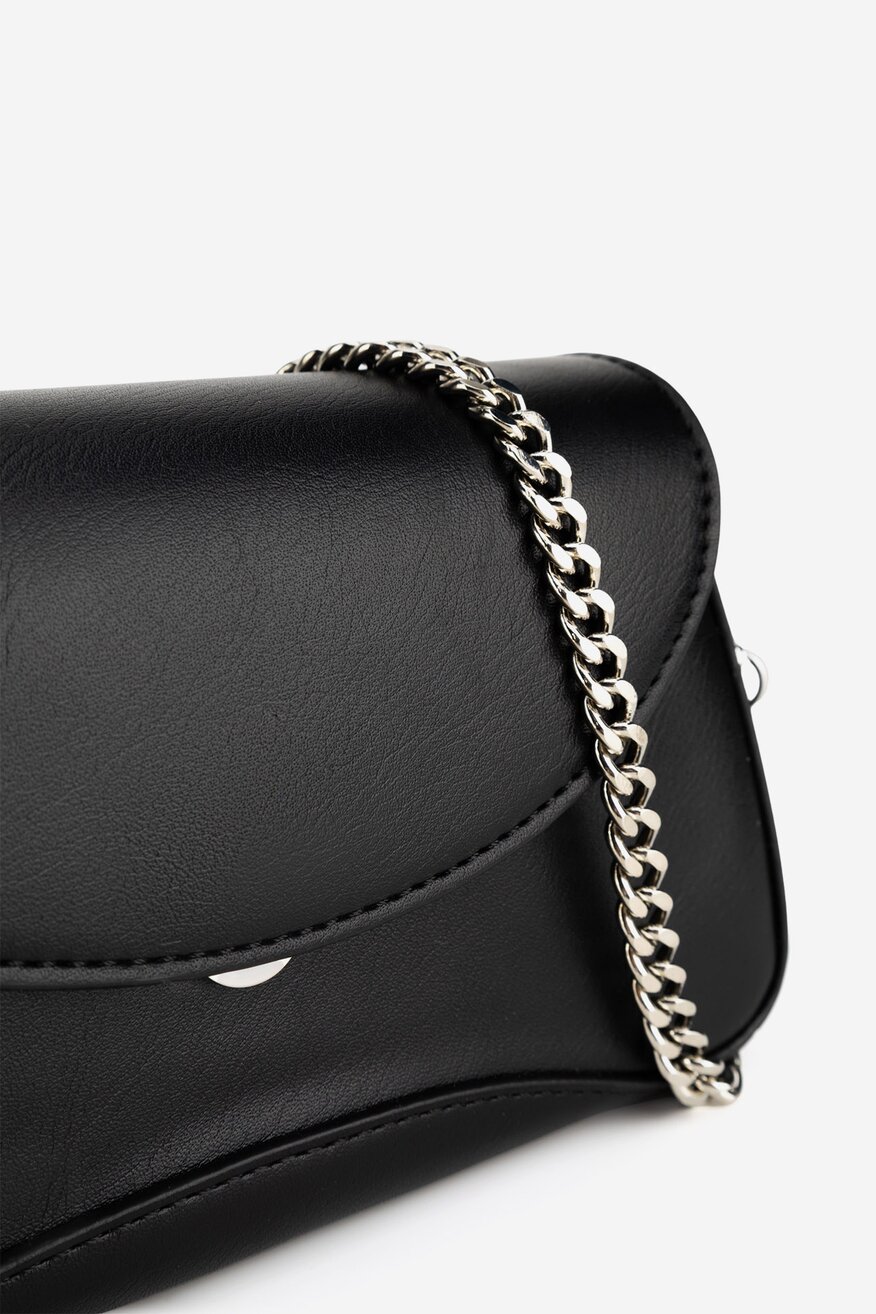 
                Сумка З Ремінцем DeeZee ЧОРНИЙ - 5905588837343