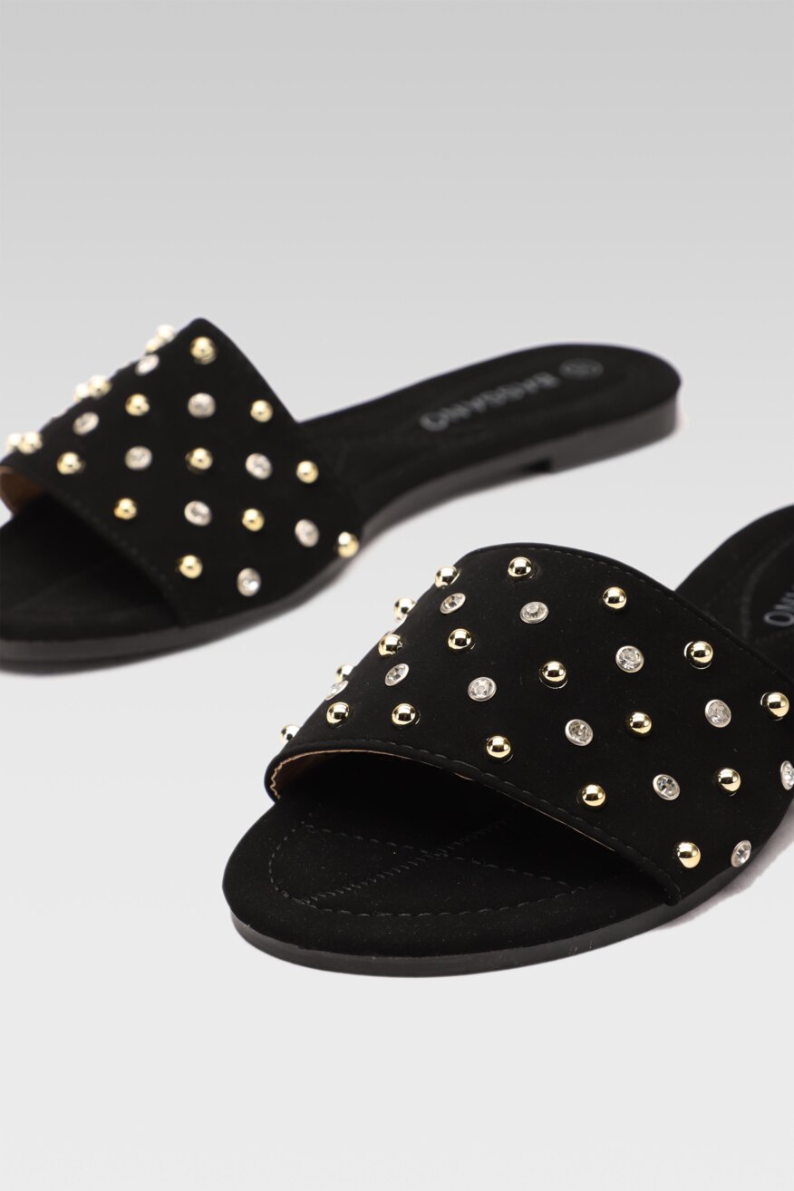 
                Bassano - Klapki z aplikacją czarne - 5903698428550