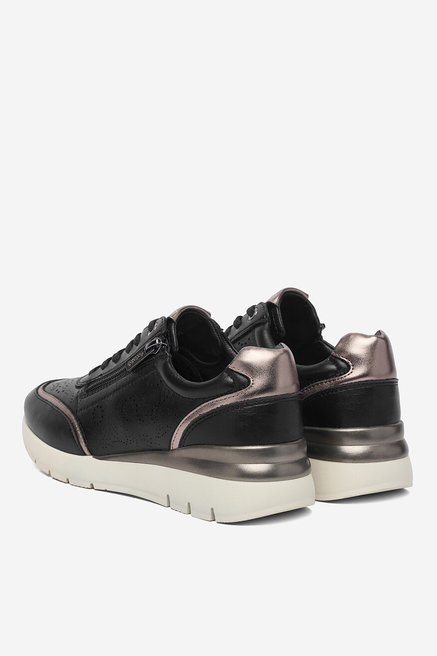 
                Сникърси Go Soft ЧЕРЕН - 5906751720257