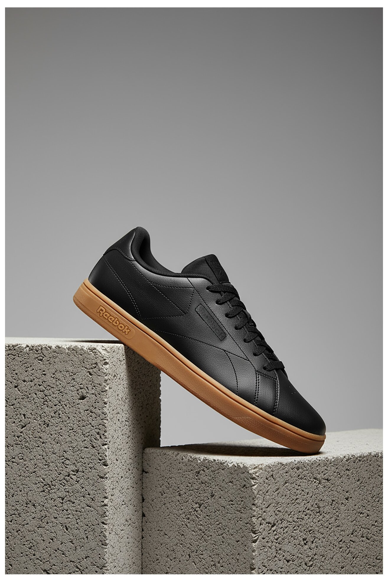 Încălțăminte sport Reebok CEO-COURT CLEAN 100234604 NEGRU