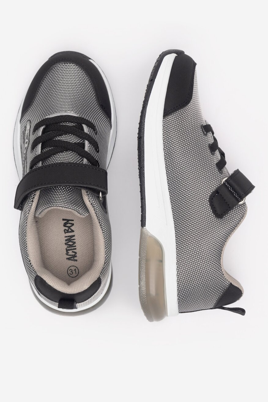 Action Boy - Sneakersy z migającymi diodami - 5905588767244