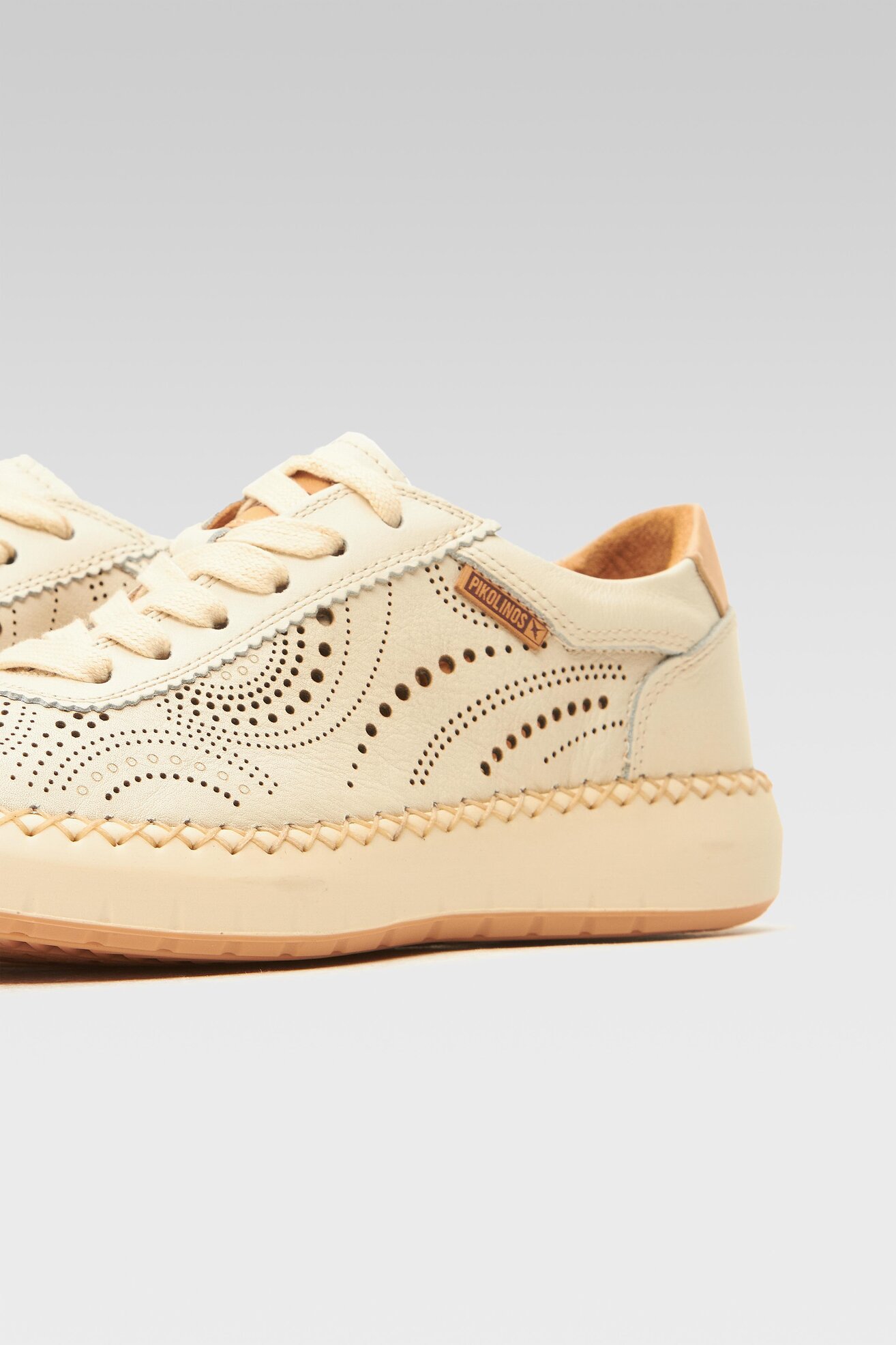 Sneakers Pikolinos W6B-6996 Biały