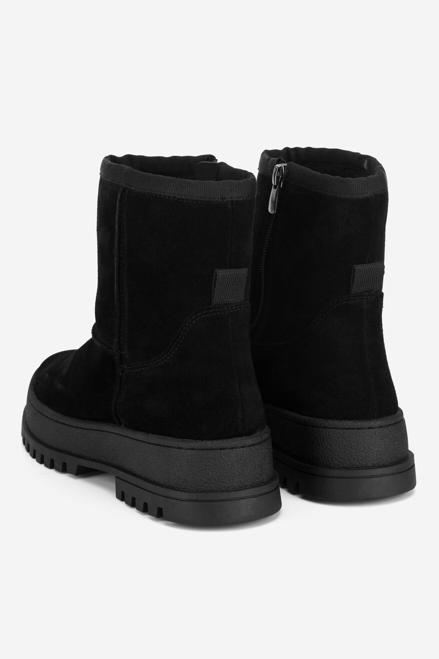 
                Ghete Lasocki NEGRU - 5905588992929