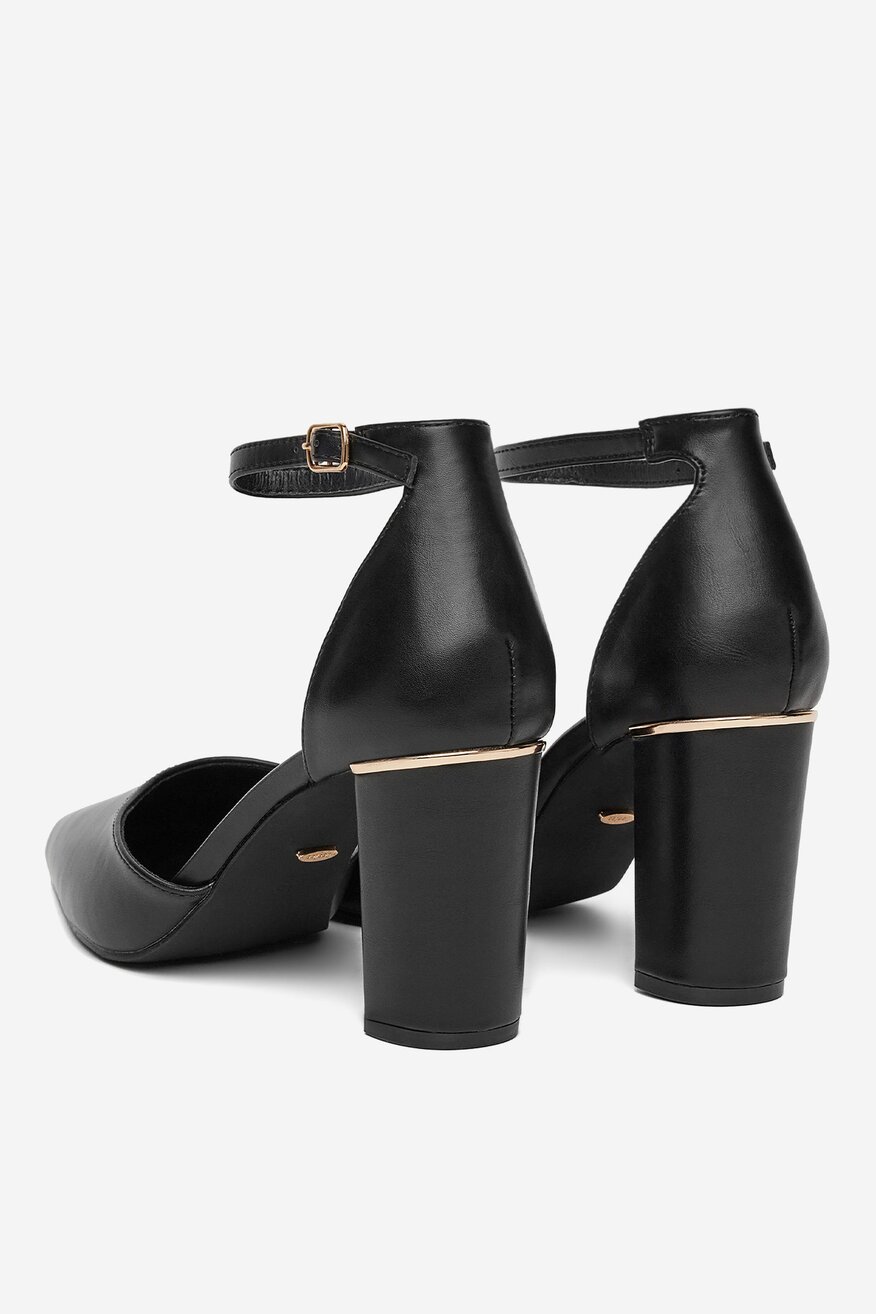 DeeZee - Czółenka na słupku - 5904410903317