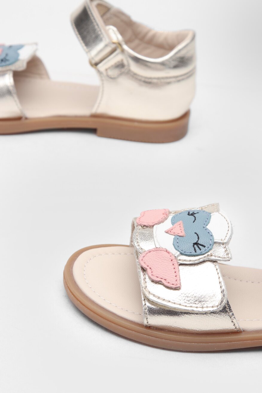 
                Сандалі Lasocki Kids ЗОЛОТИЙ - 5904862731124