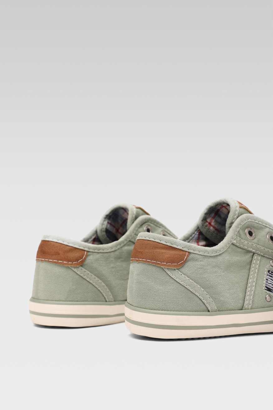 
                Mustang - Trampki zielone - 5903698273747