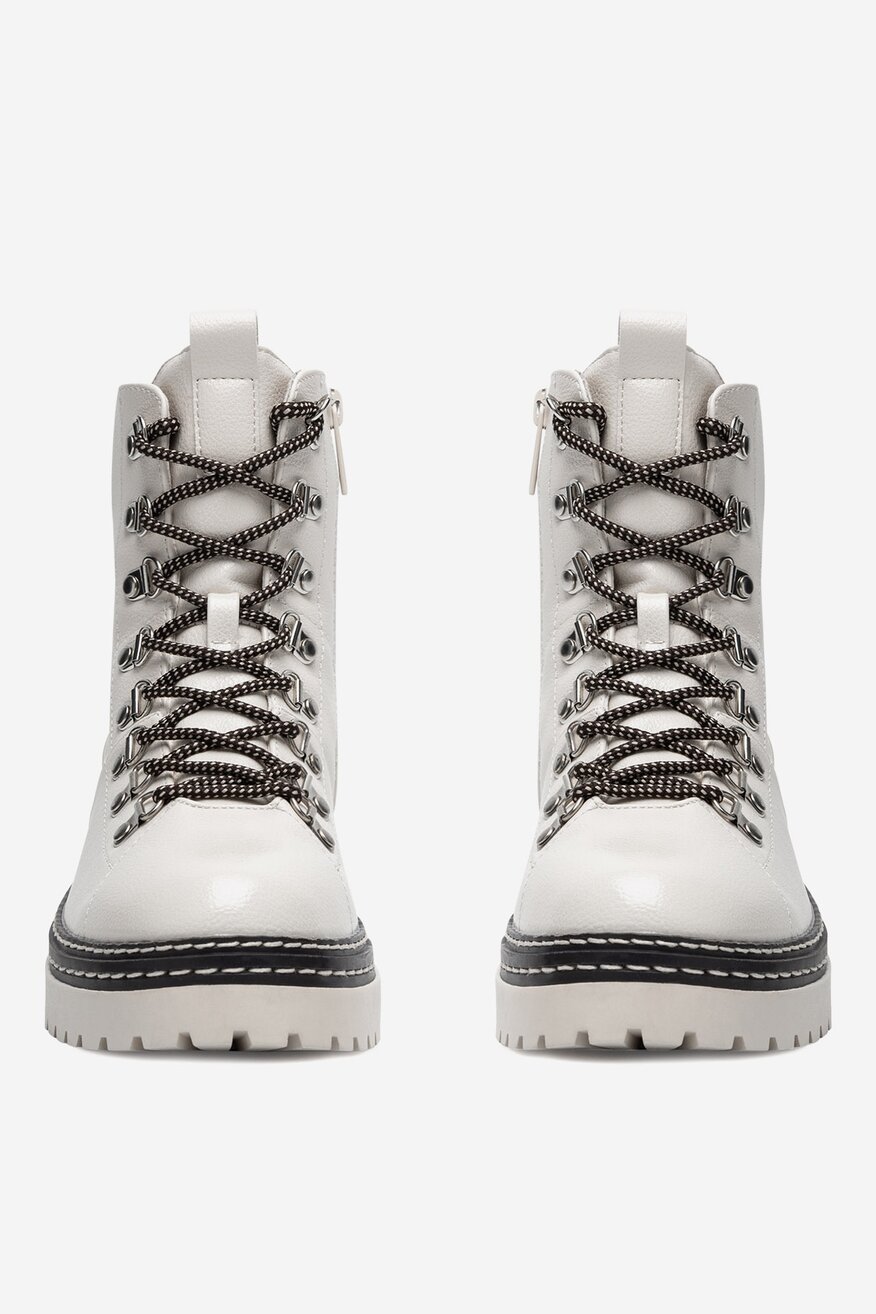 
                Боти Jenny Fairy БЕЖОВ - 5905588919285