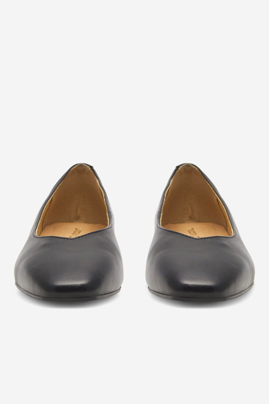 
                Lasocki - Skórzane baleriny - 5905588316862