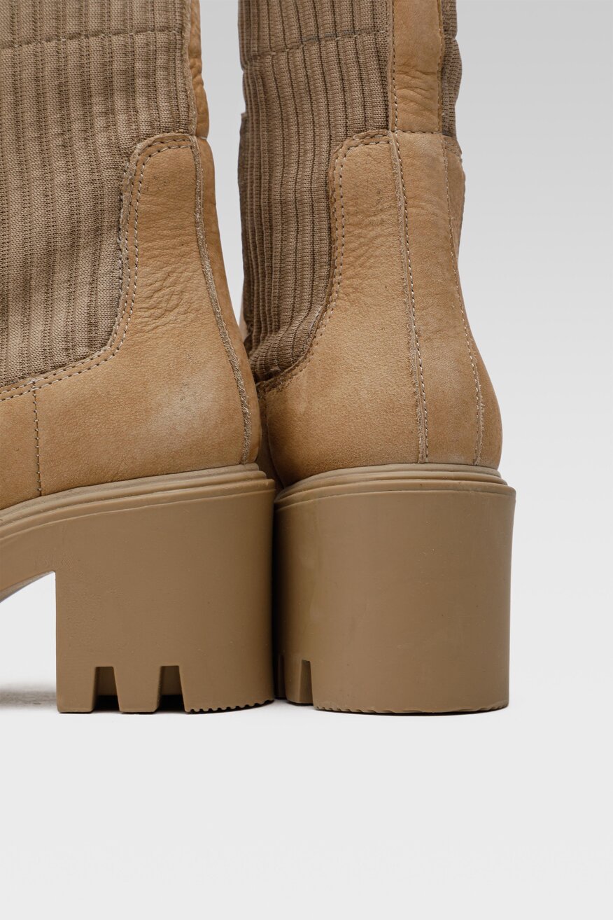 Inuovo - Botki skórzane na obcasie - 5904862223797