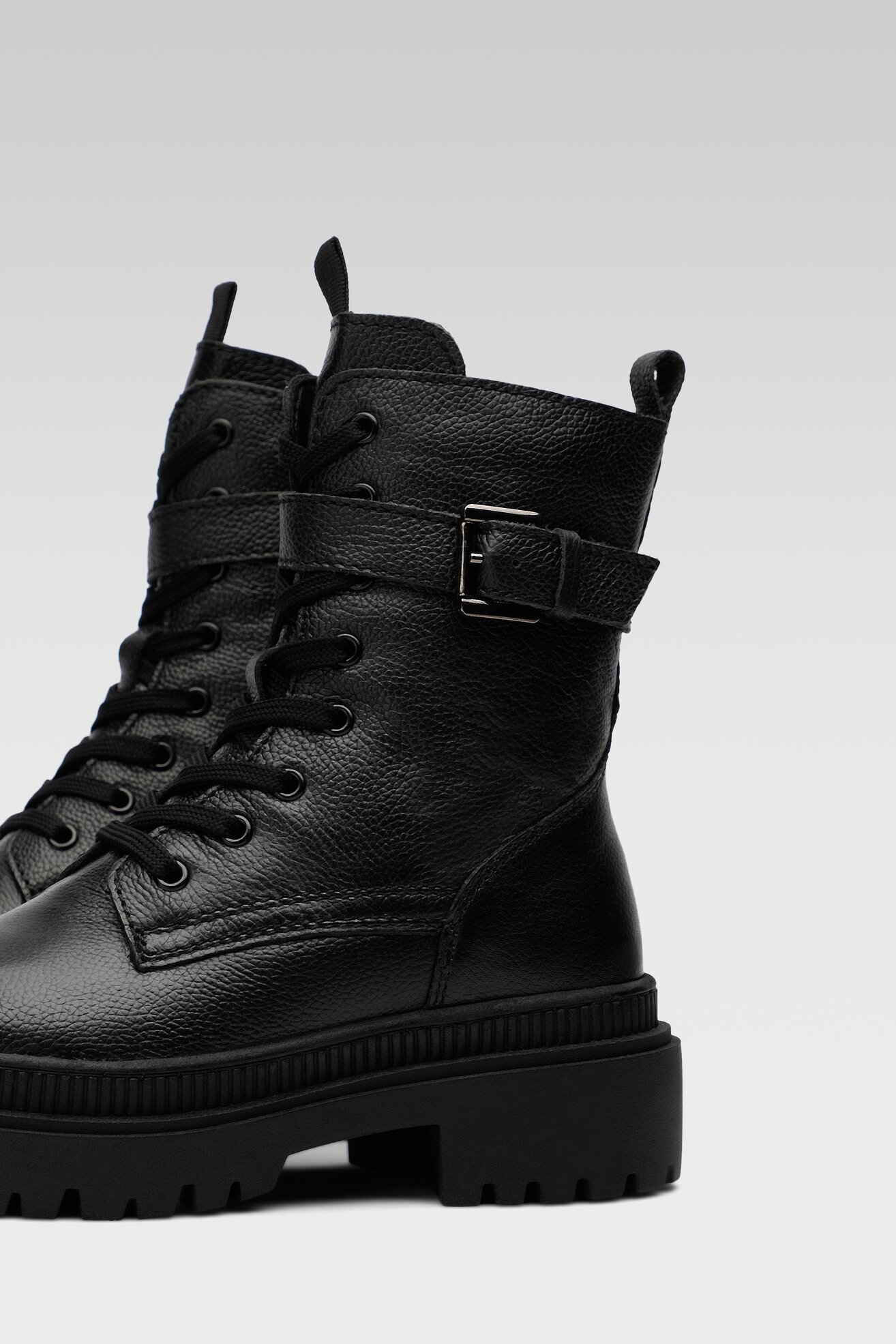 Trzewiki Lasocki WI16-14097-06 Czarny