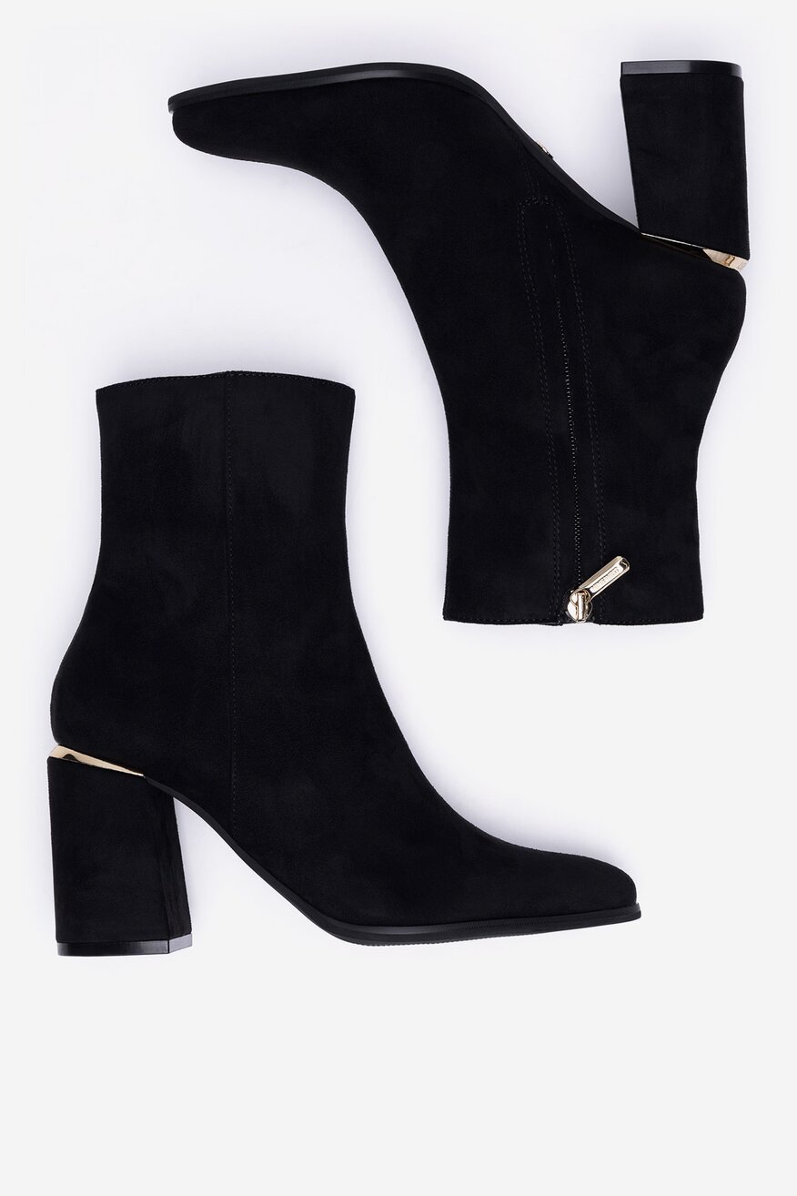 
                Ботильйони NINE WEST ЧОРНИЙ - 5905588921066