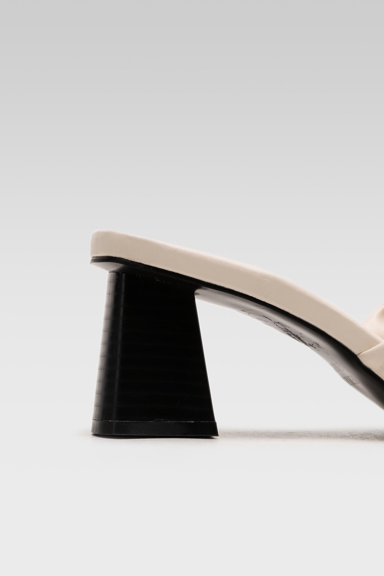 Klapki Jenny Fairy LS5706-01 Beżowy