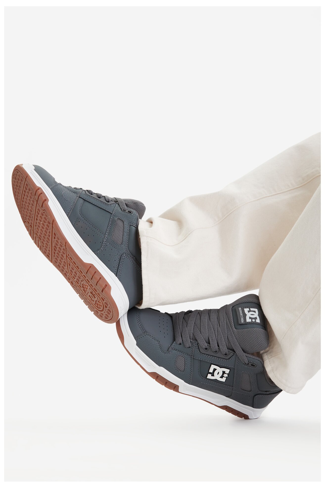 Спортни обувки DC Shoes CEO-V5-10121 СИВ