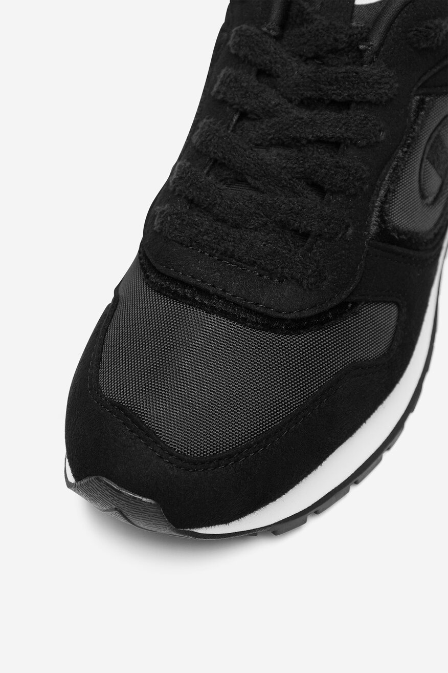 
                Încălțăminte sport Champion NEGRU - 5905588660798