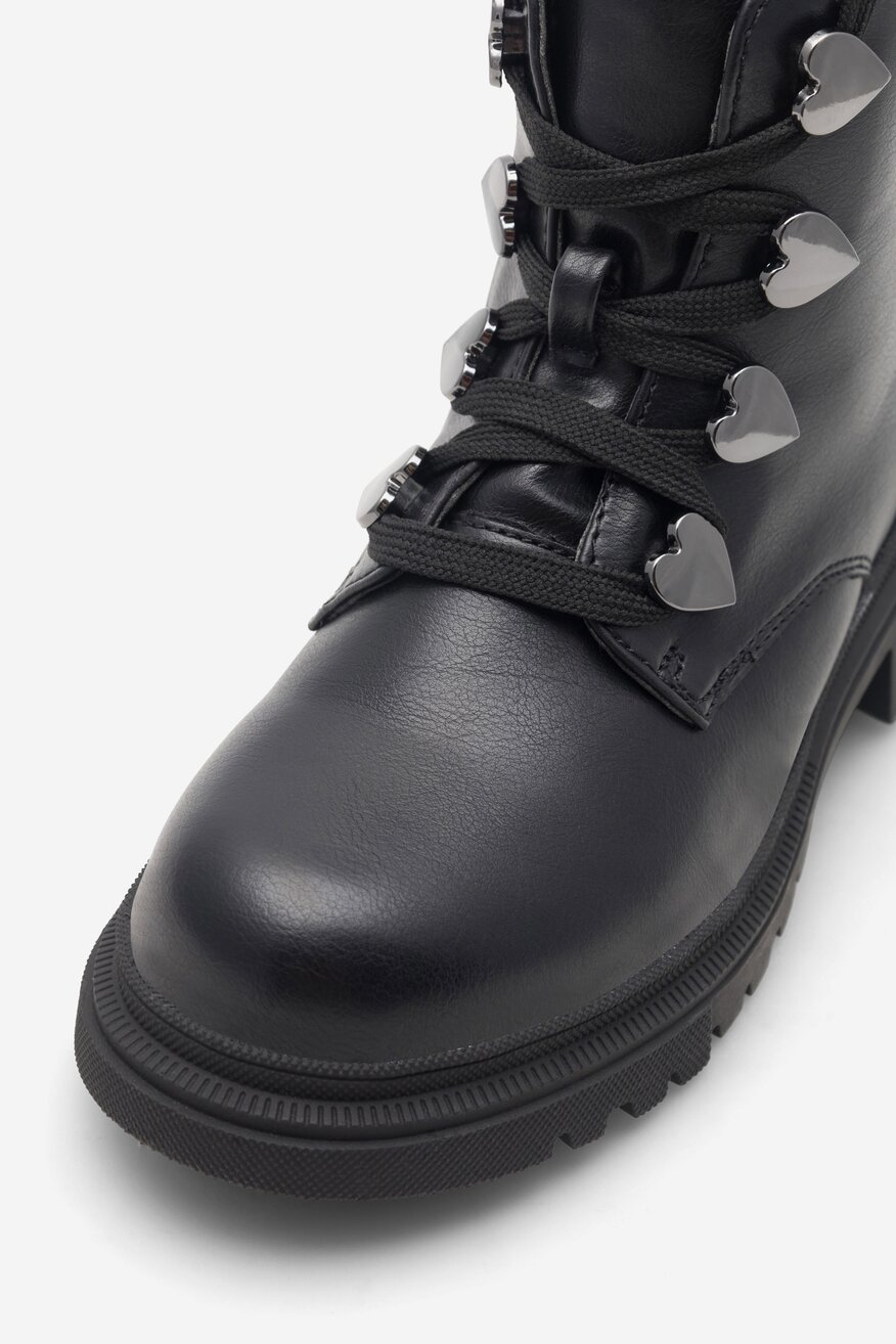 
                Боти DeeZee ЧЕРЕН - 5906751233337