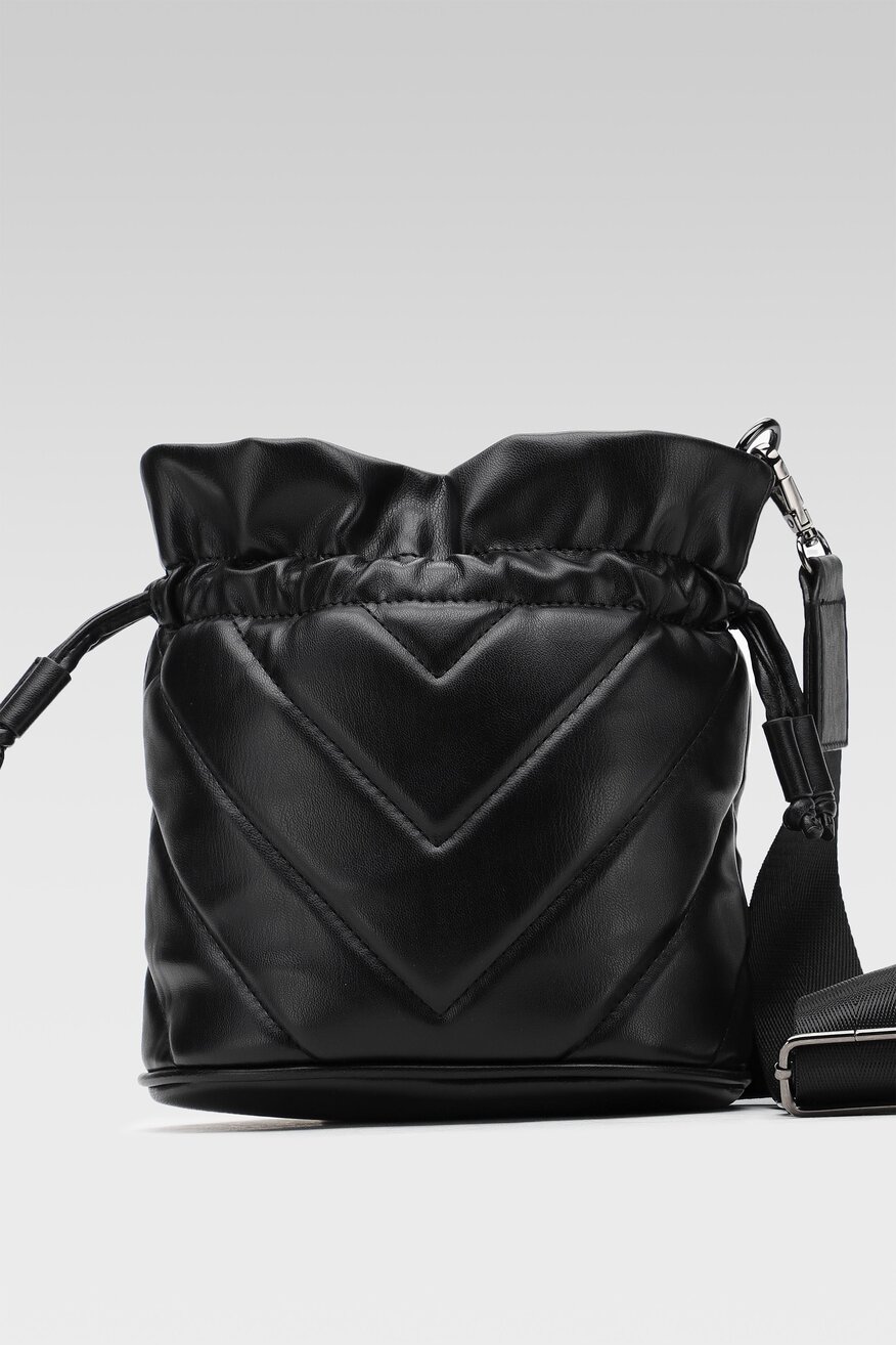 
                Дамска чанта Jenny Fairy ЧЕРЕН - 5903698805344