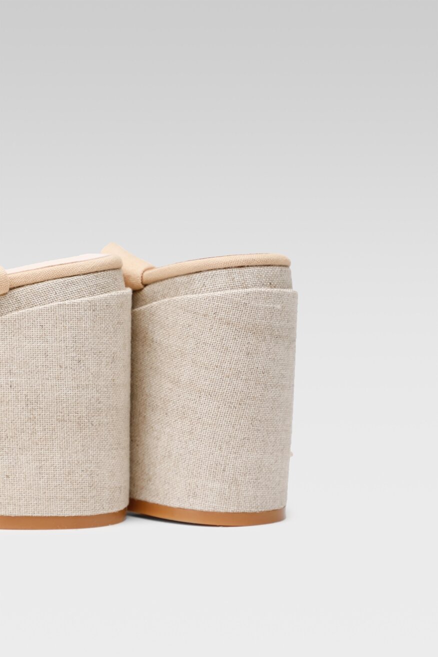 Сандали DeeZee БЕЖОВ - 5904862767581