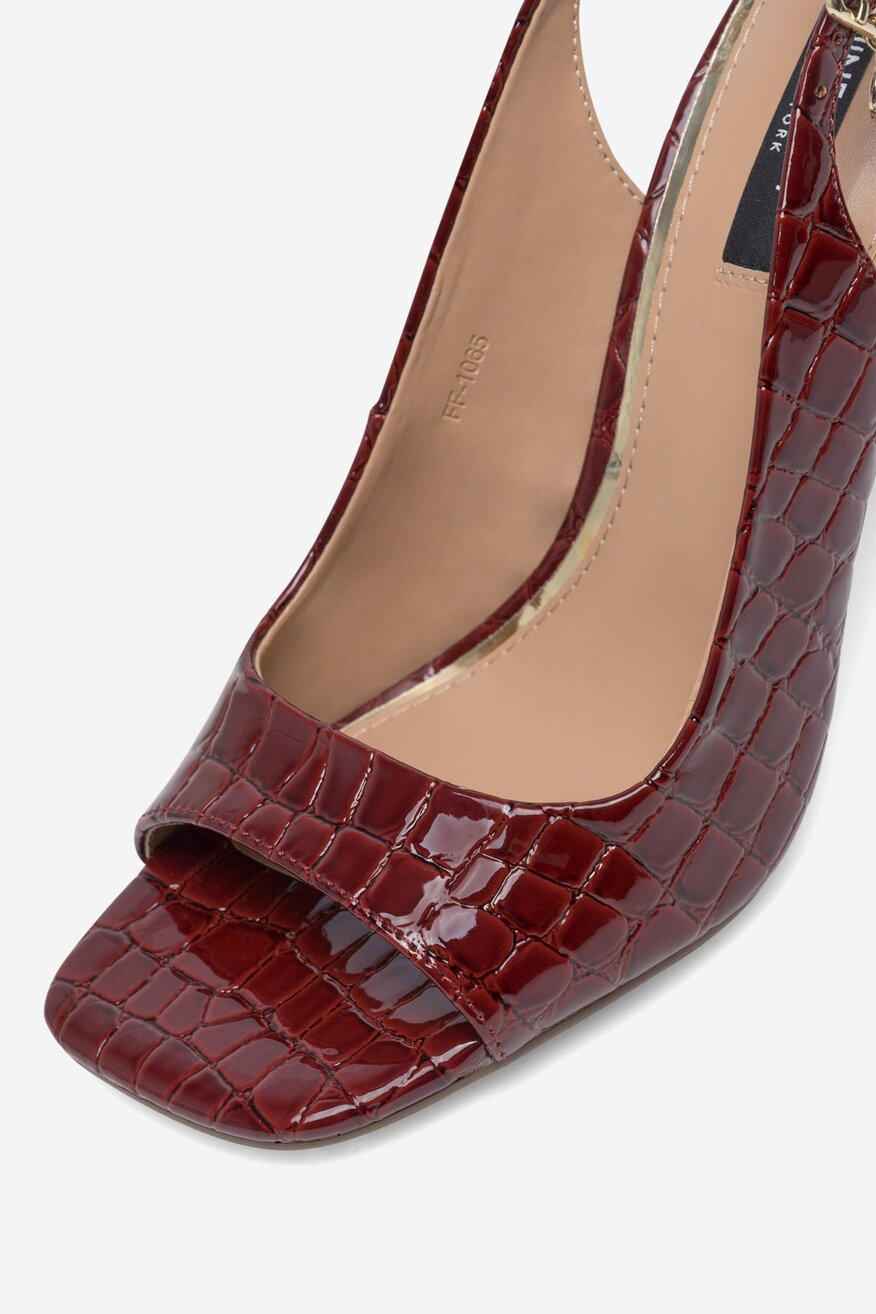 
                NINE WEST - Sandały - 5905588472490