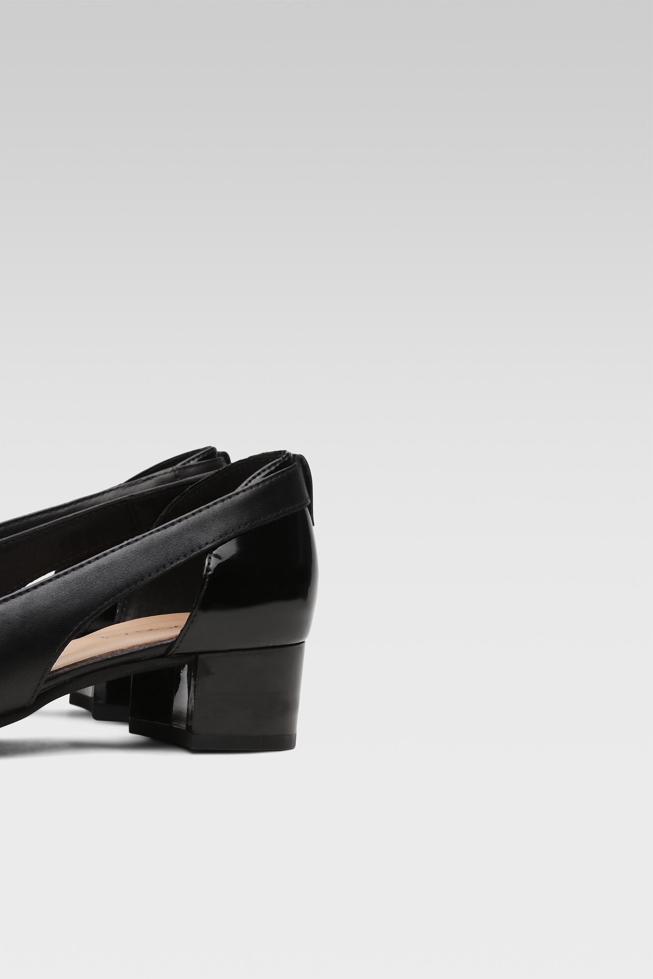 Czółenka Lasocki WB-3064-07 Czarny