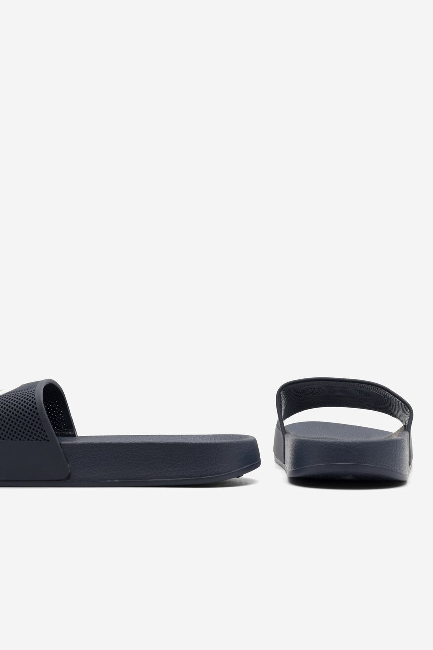 
                Шльопанець для басейну Champion ТЕМНО-СИНІЙ - 5904862439082