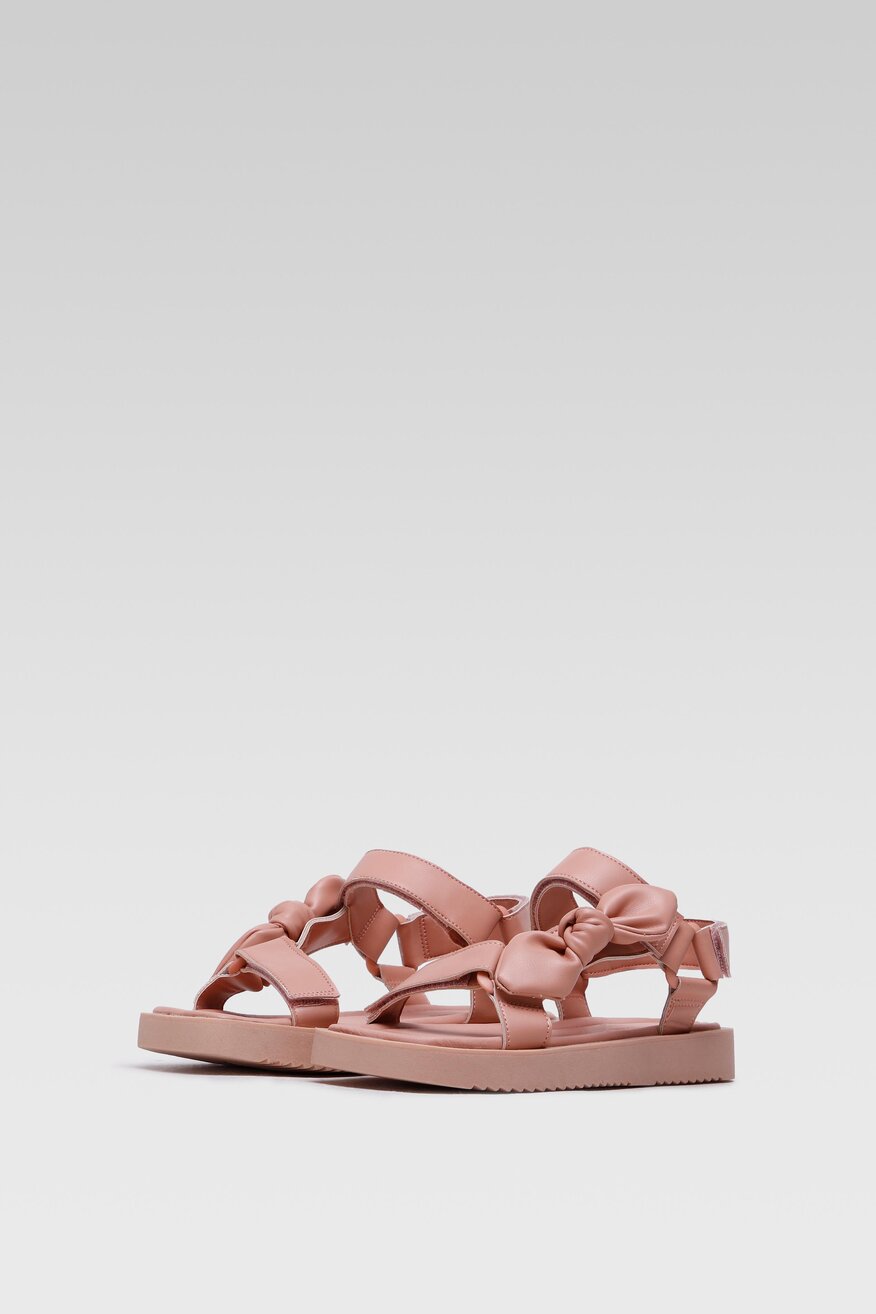 
                Jenny Fairy - Sandały ozdobione kokardami - 5904248712525