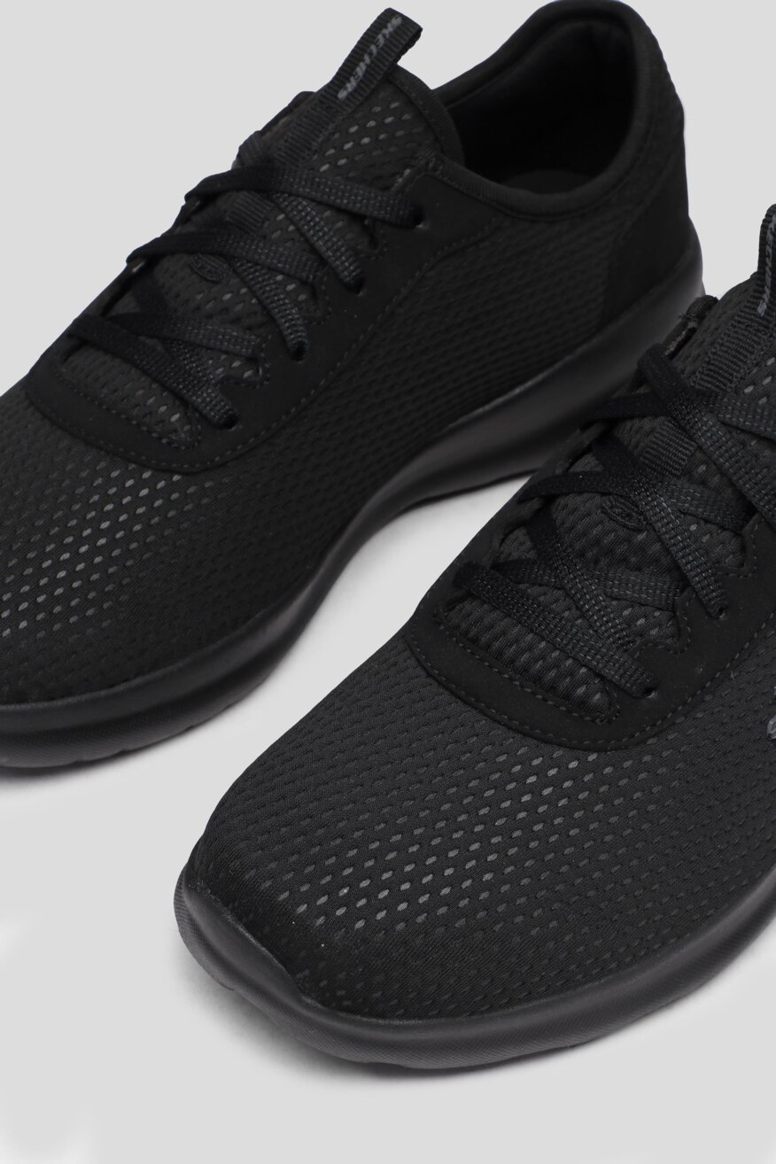 
                Skechers - Obuwie sportowe czarne sznurowane - 5903698318271