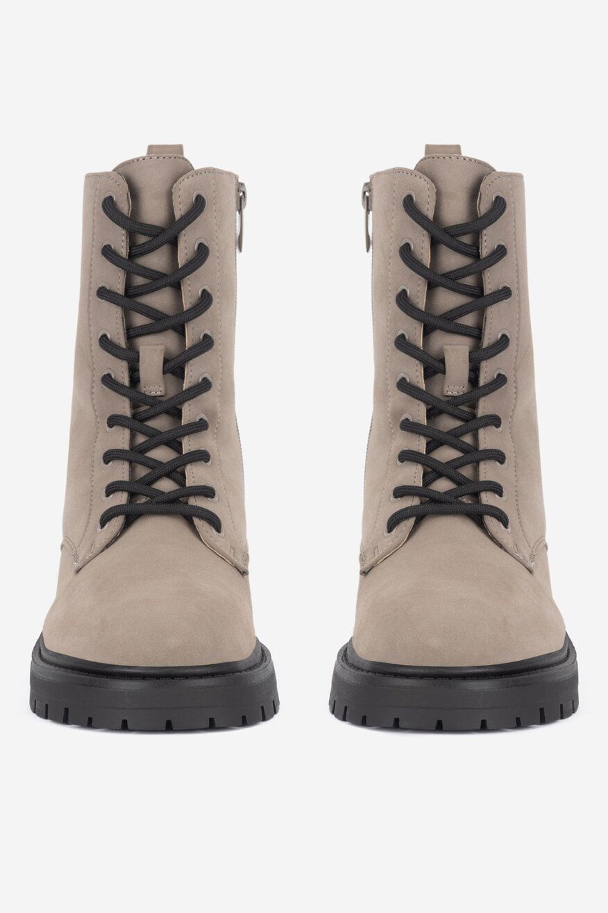 
                Боти Jenny Fairy СИВ - 5905588657002