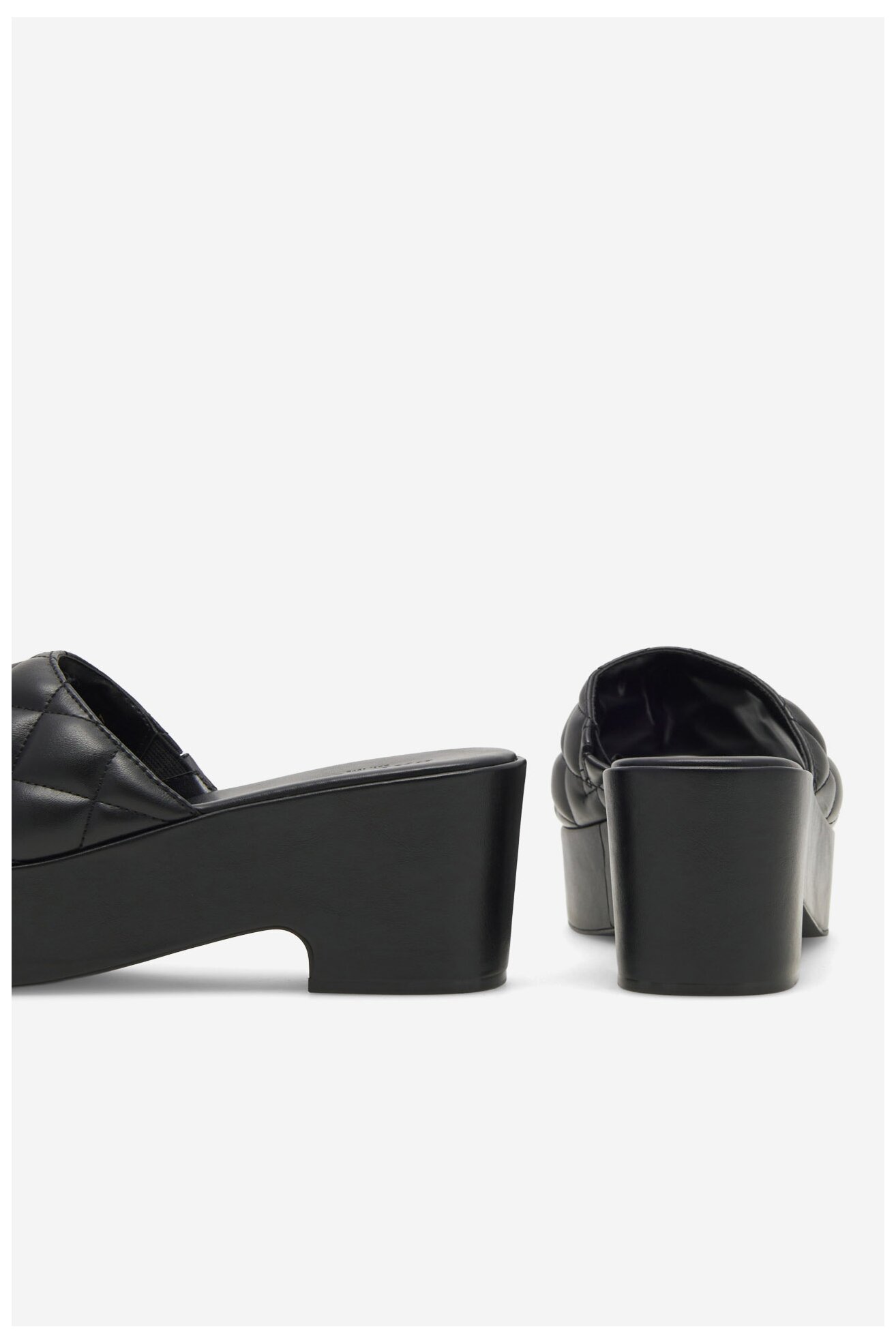 Klapki Badura WFA2667-1 Czarny