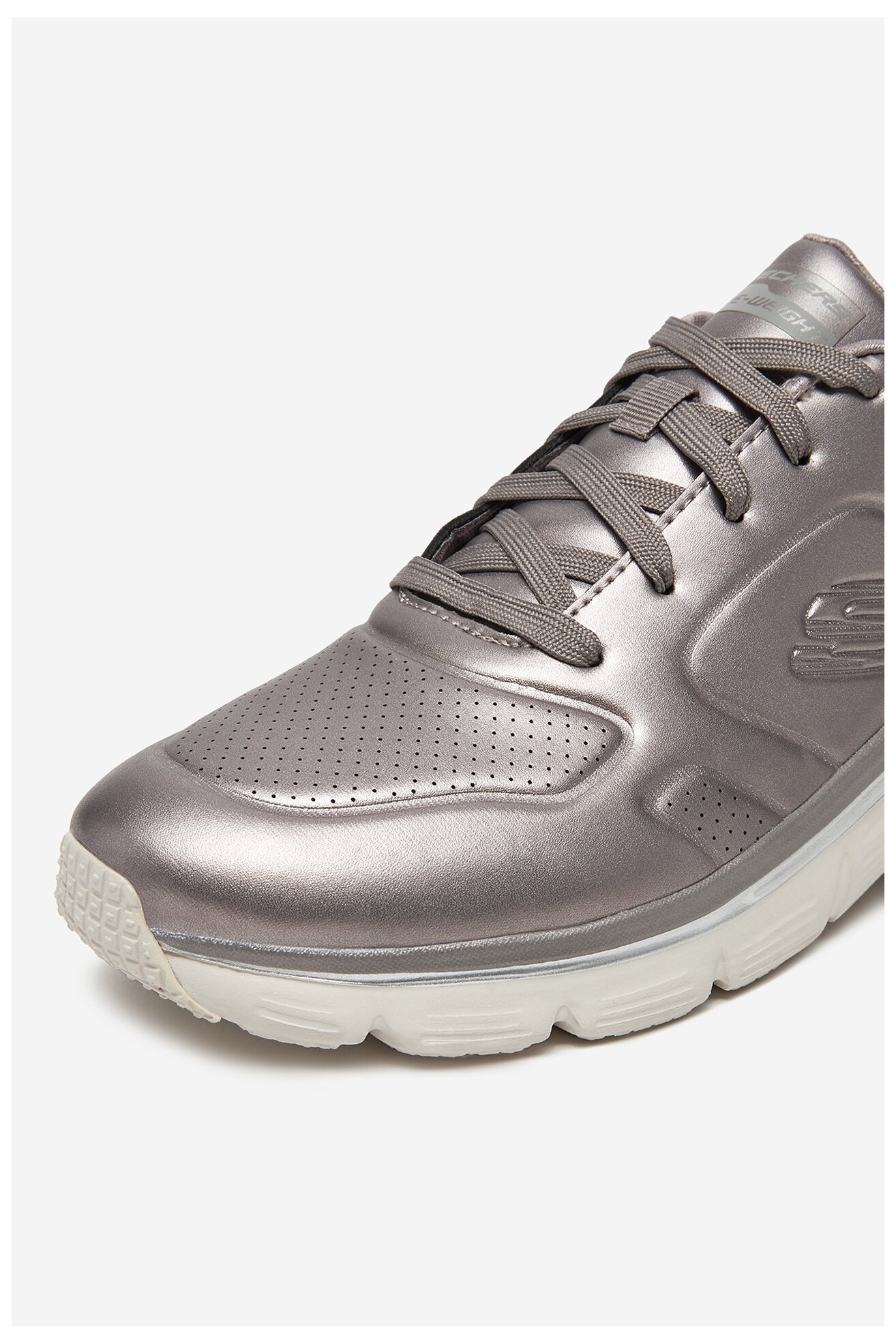 Încălțăminte sport Skechers FASHION FIT - GLOW UP 149749 PEW ARGINTIU