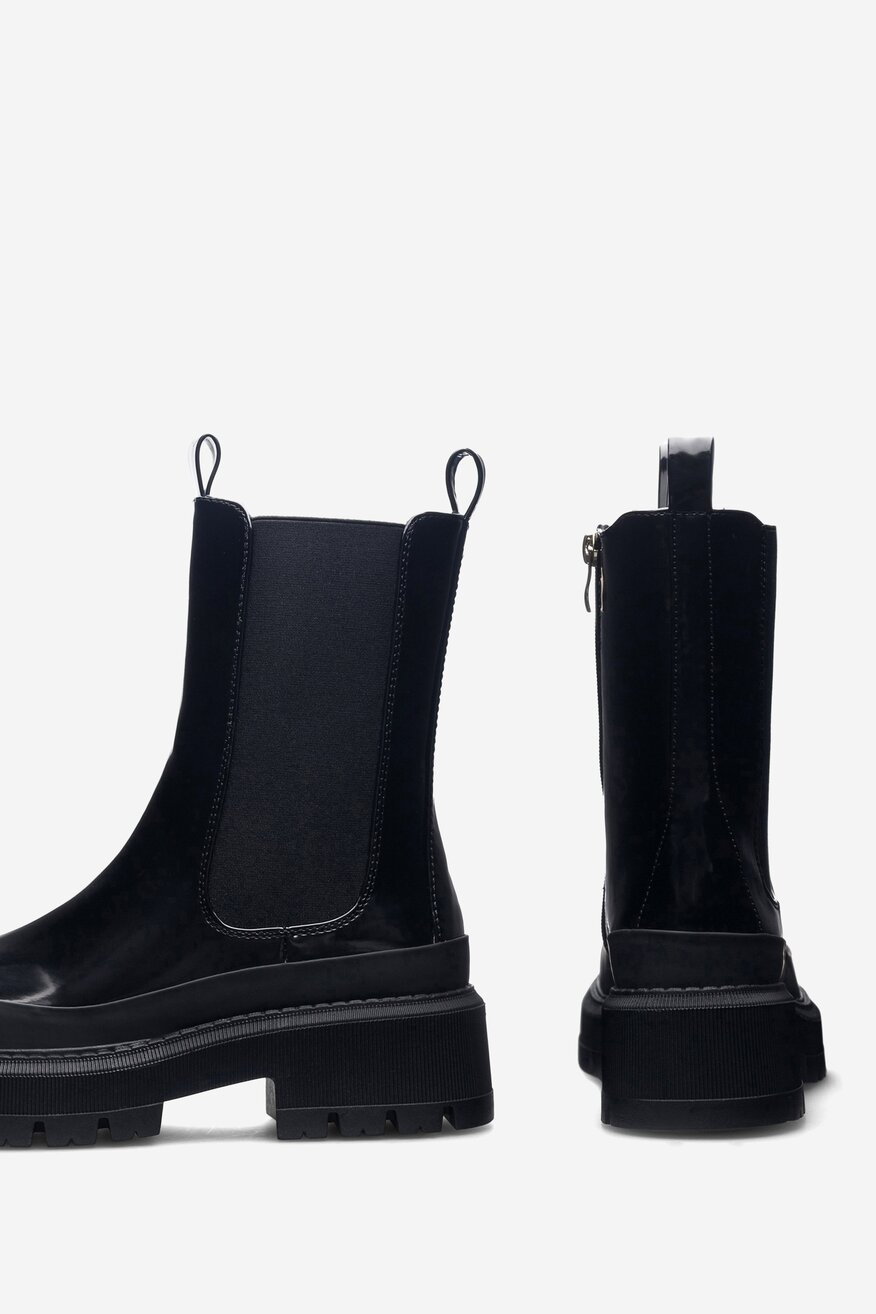 
                Боти DeeZee ЧЕРЕН - 5905588032816