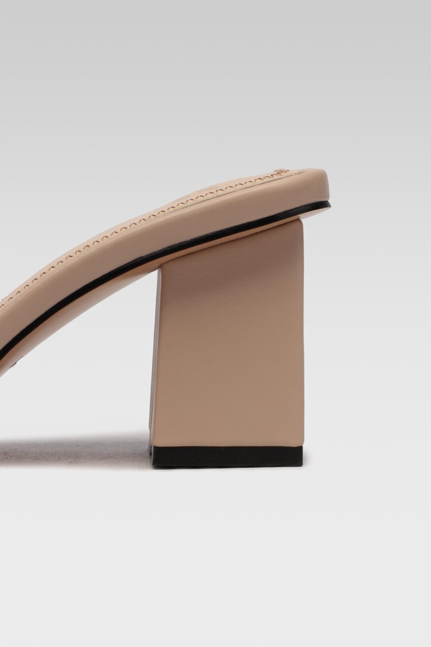 Jenny Fairy - Klapki na obcasie pastelowe - 5903698488783