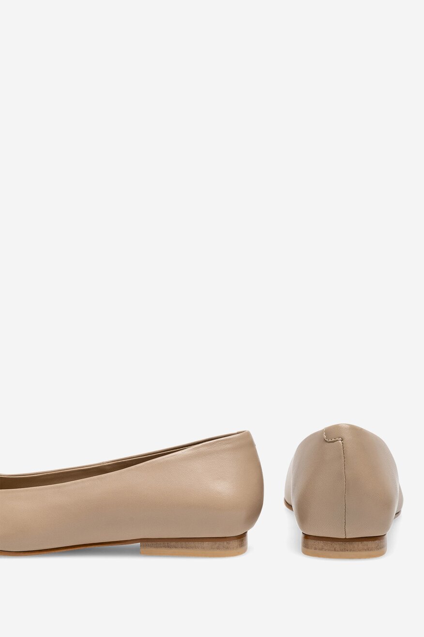 
                Балетки Gino Rossi БЕЖЕВИЙ - 5905588344179