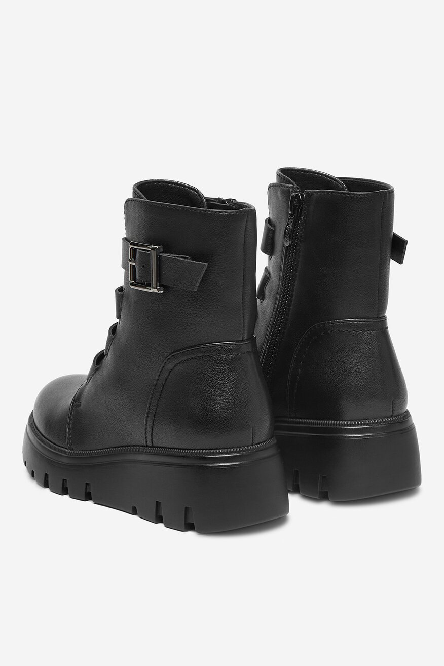 Bocanci DeeZee NEGRU - 5906751340011